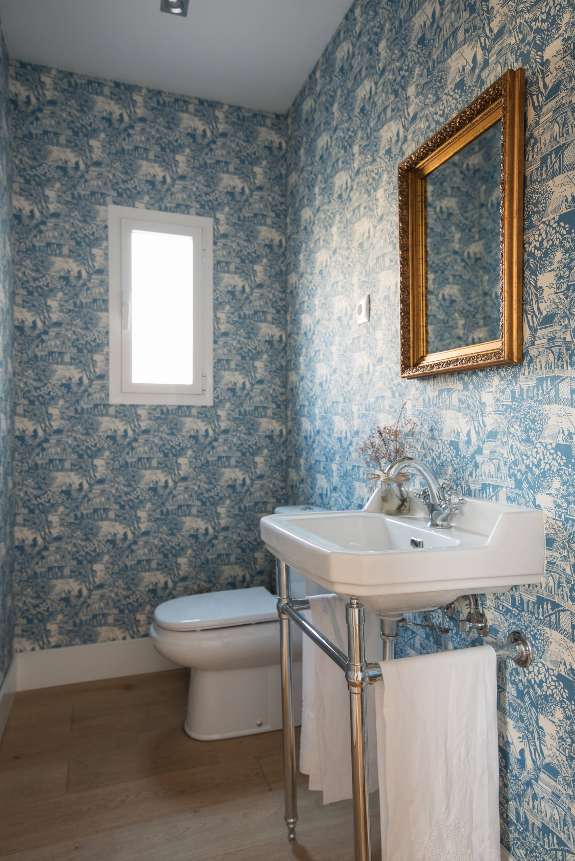 Cómo combinar el espejo y el mueble de baño - Foto 1
