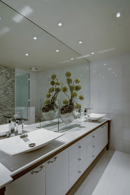 Espejos de aumento en el baño: prácticos - Baños