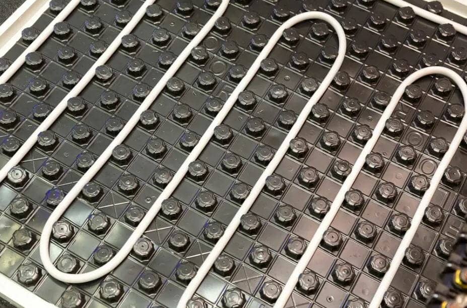 Underfloor-heating-6 Panel aislante para instalación de suelo radiante